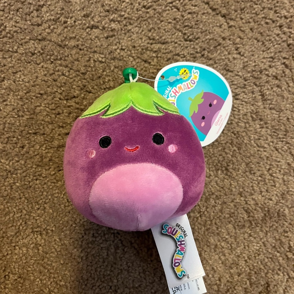 Glena Eggplant Squishmallow Clip